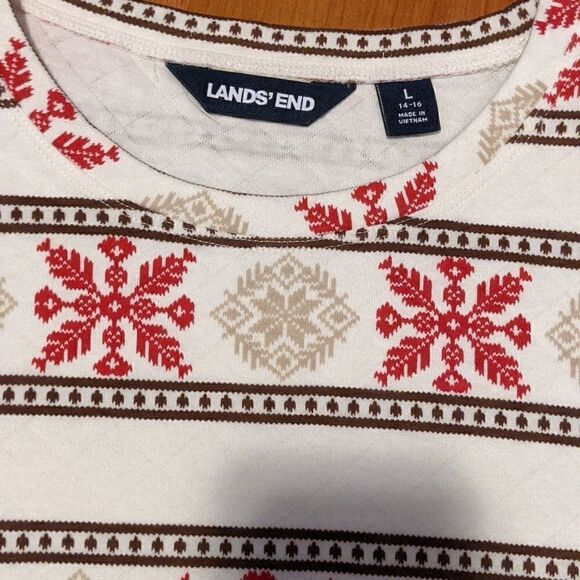LANDS' End misses top long sleeve winter snowflakes Large 12 14 skiing - Picture 3 of 8